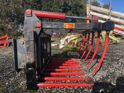 Repairs on Silage Grabs